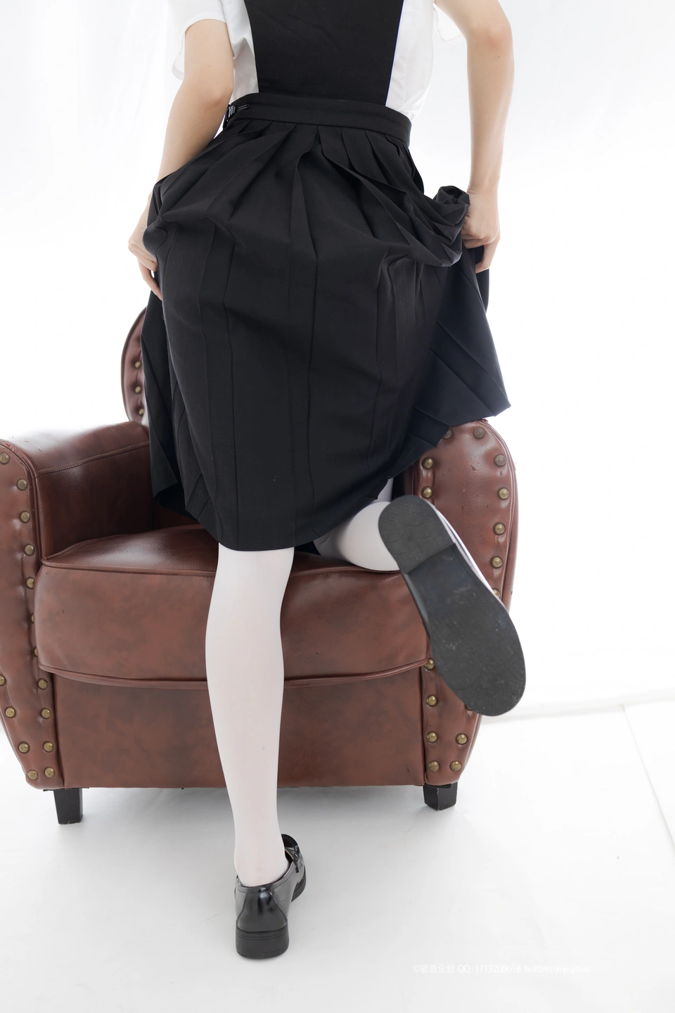 Emergency Project No.011 - Miao Miao Zi (108 photos) - Photo 17 of 108