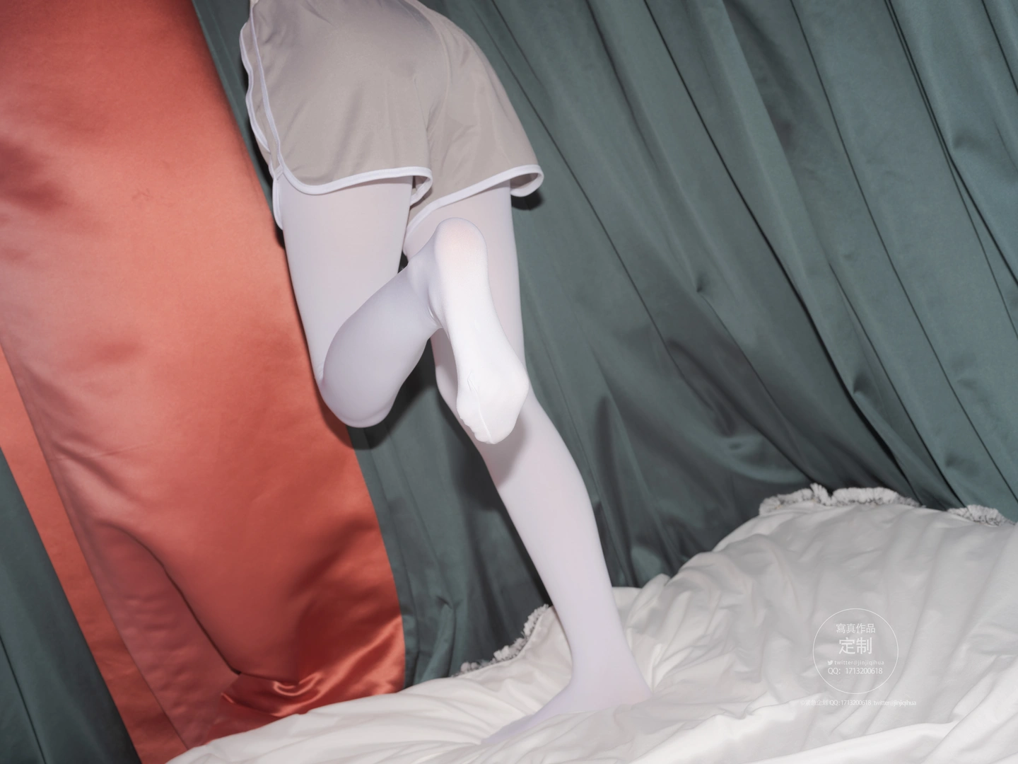 Emergency Project No.035 Vol.020 Miao Miao Zi White Stockings (48 photos) - Photo 26 of 48