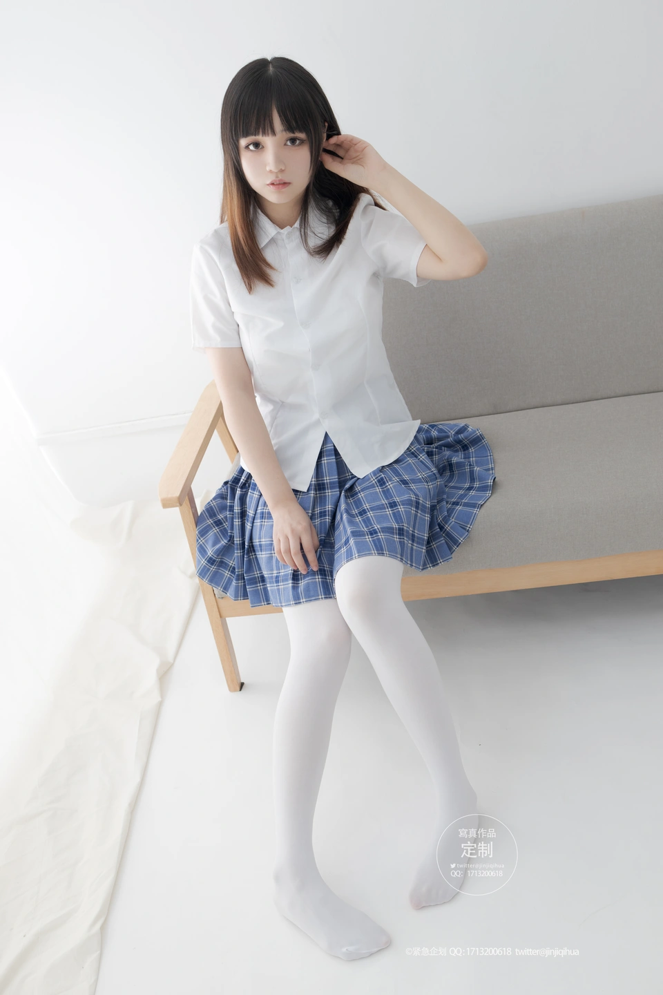 Emergency Special Plan Q-001 Longya Listen [88P+1G] (88 photos) - Photo 1 of 88