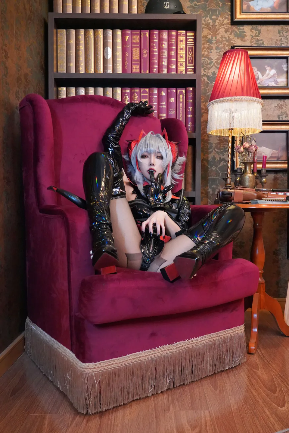 Meat Grinder - No.003 2024.09 W Fools' Night Letter W (Arknights Ambience) (61 photos) - Jiao Rou Ji (绞肉姬) - Photo 33 of 61