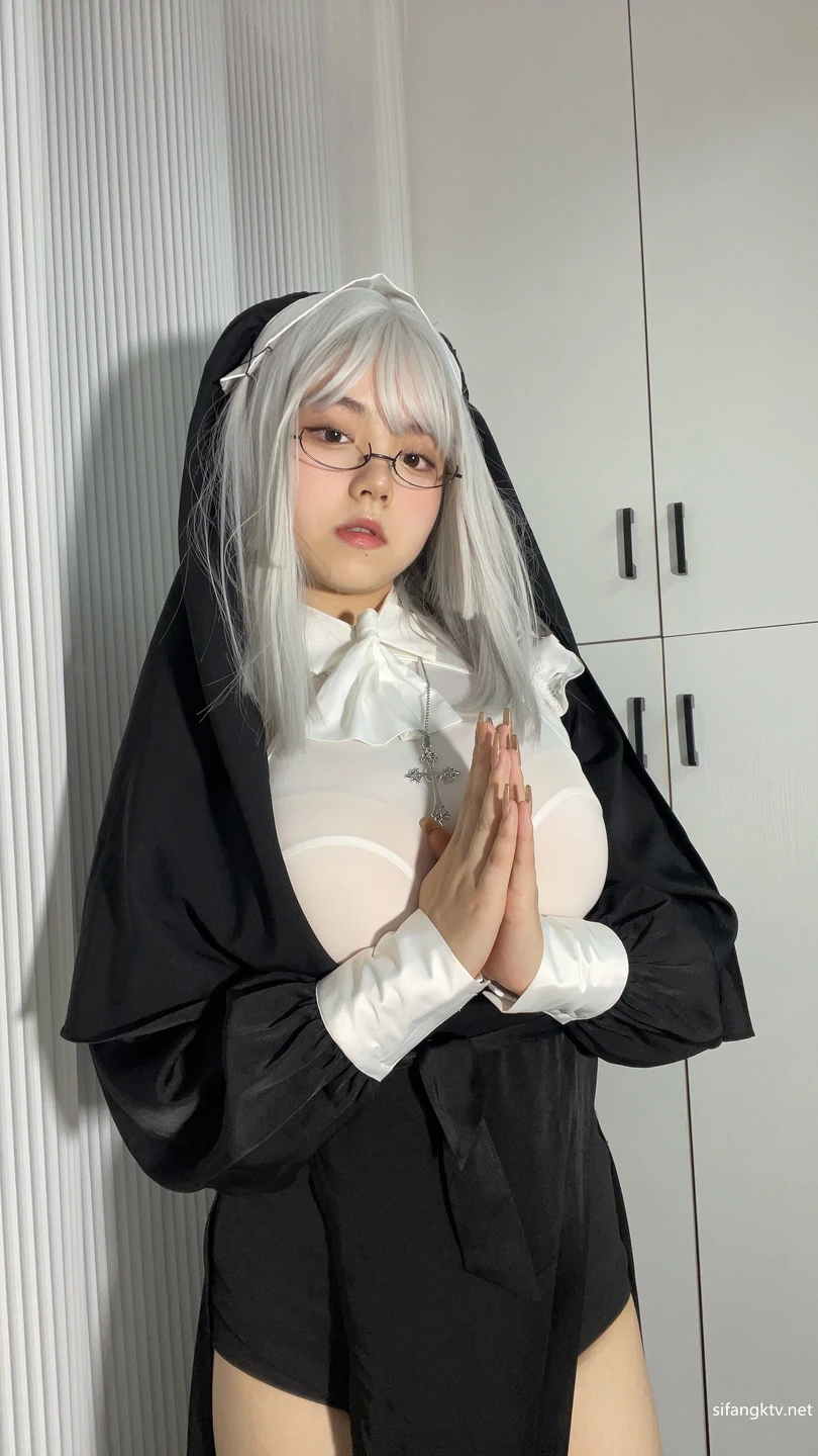 Cong You Bing Er - No.14 Nun (51 photos) - Cong You Bing Er (葱油饼er) - Photo 13 of 51