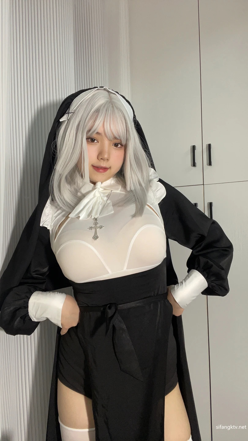 Cong You Bing Er - No.14 Nun (51 photos) - Cong You Bing Er (葱油饼er) - Photo 17 of 51