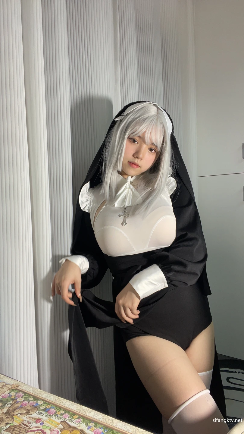 Cong You Bing Er - No.14 Nun (51 photos) - Cong You Bing Er (葱油饼er) - Photo 40 of 51
