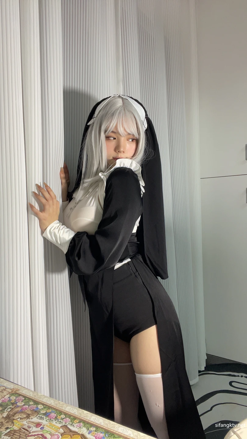 Cong You Bing Er - No.14 Nun (51 photos) - Cong You Bing Er (葱油饼er) - Photo 49 of 51