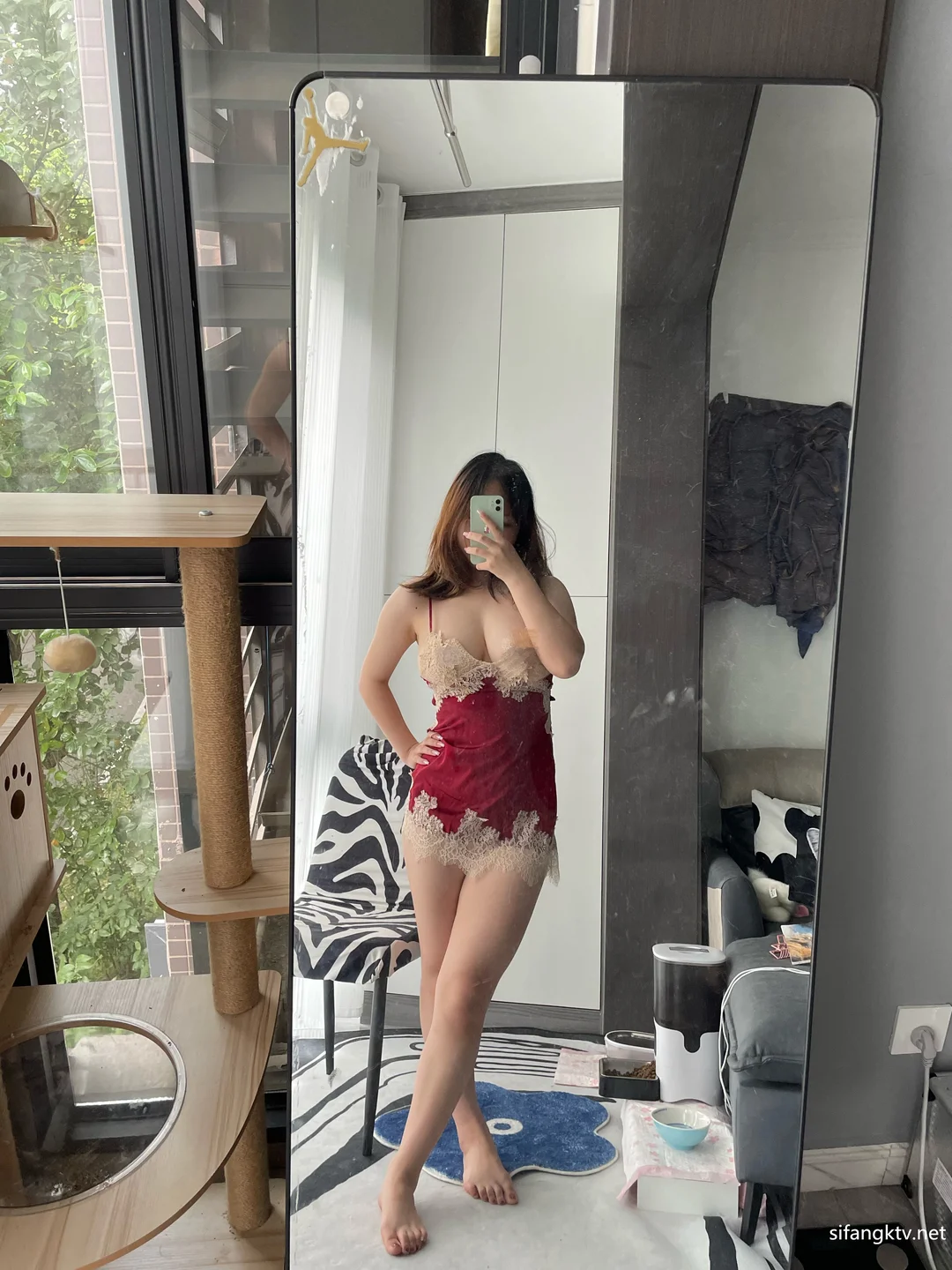 Cong You Bing Er - No.4 Red Sleepwear (11 photos) - Cong You Bing Er (葱油饼er) - Photo 5 of 11
