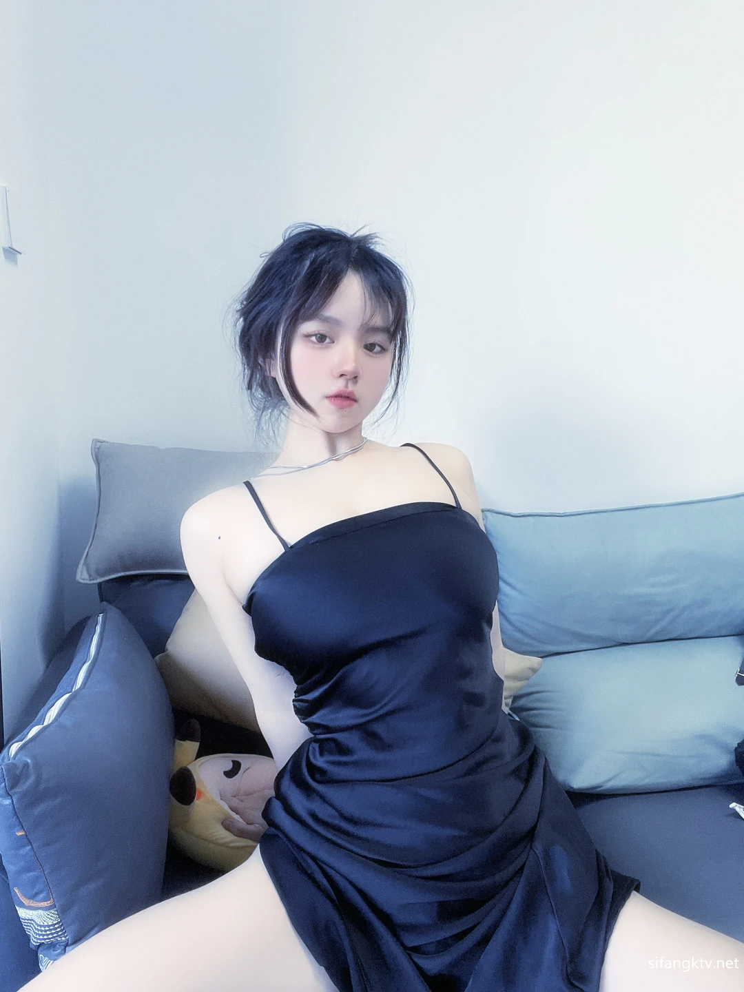 Cong You Bing Er - No.40 Black Satin Skirt (13 photos) - Cong You Bing Er (葱油饼er) - Photo 6 of 13