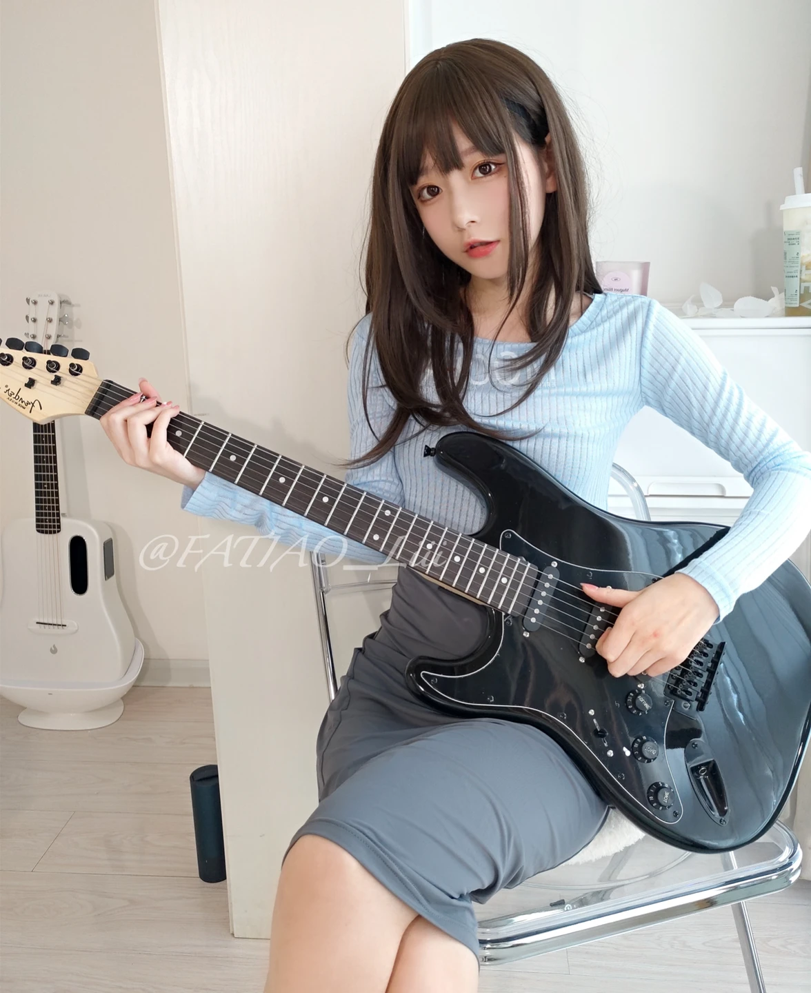 Mysterious Dai Li - NO.004 Guitar Sister (102 photos) - Mi Zhi Ai Li (迷之呆梨) - Photo 9 of 102