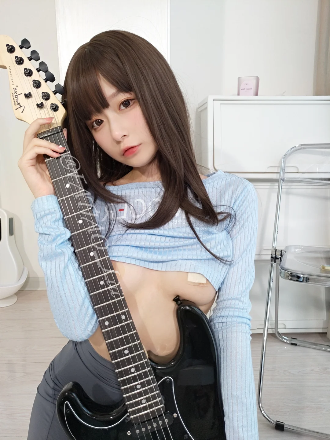 Mysterious Dai Li - NO.004 Guitar Sister (102 photos) - Mi Zhi Ai Li (迷之呆梨) - Photo 66 of 102