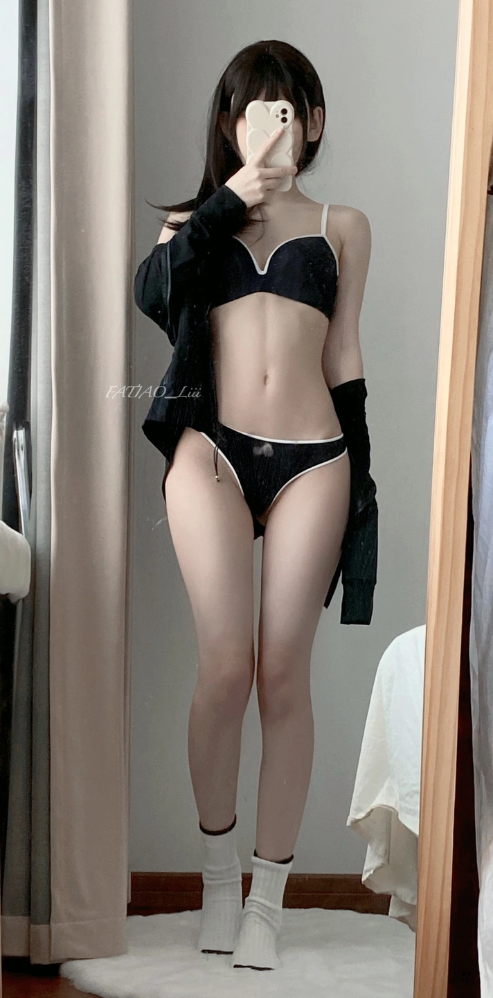 Mysterious Dull Pear – NO.041 fantia 23.08 Monthly Subscription [141P-313M] (141 photos) - Mi Zhi Ai Li (迷之呆梨) - Photo 27 of 141