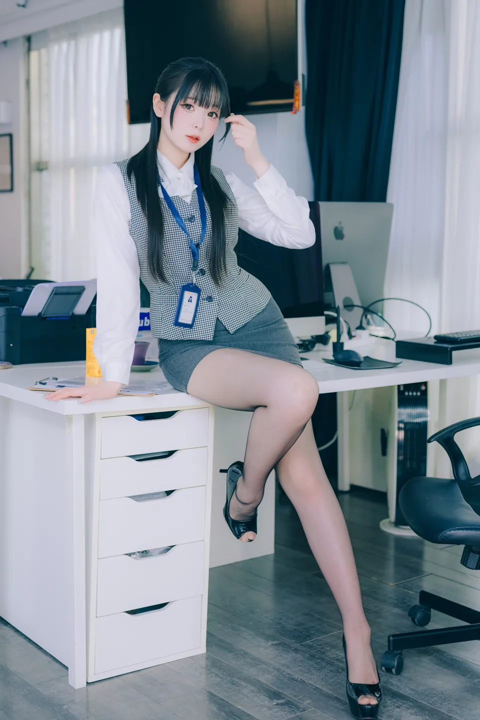 Shimo' Secret Office Vol.02 (139 photos) - Shuang Yue Shimo (霜月shimo) - Photo 48 of 139