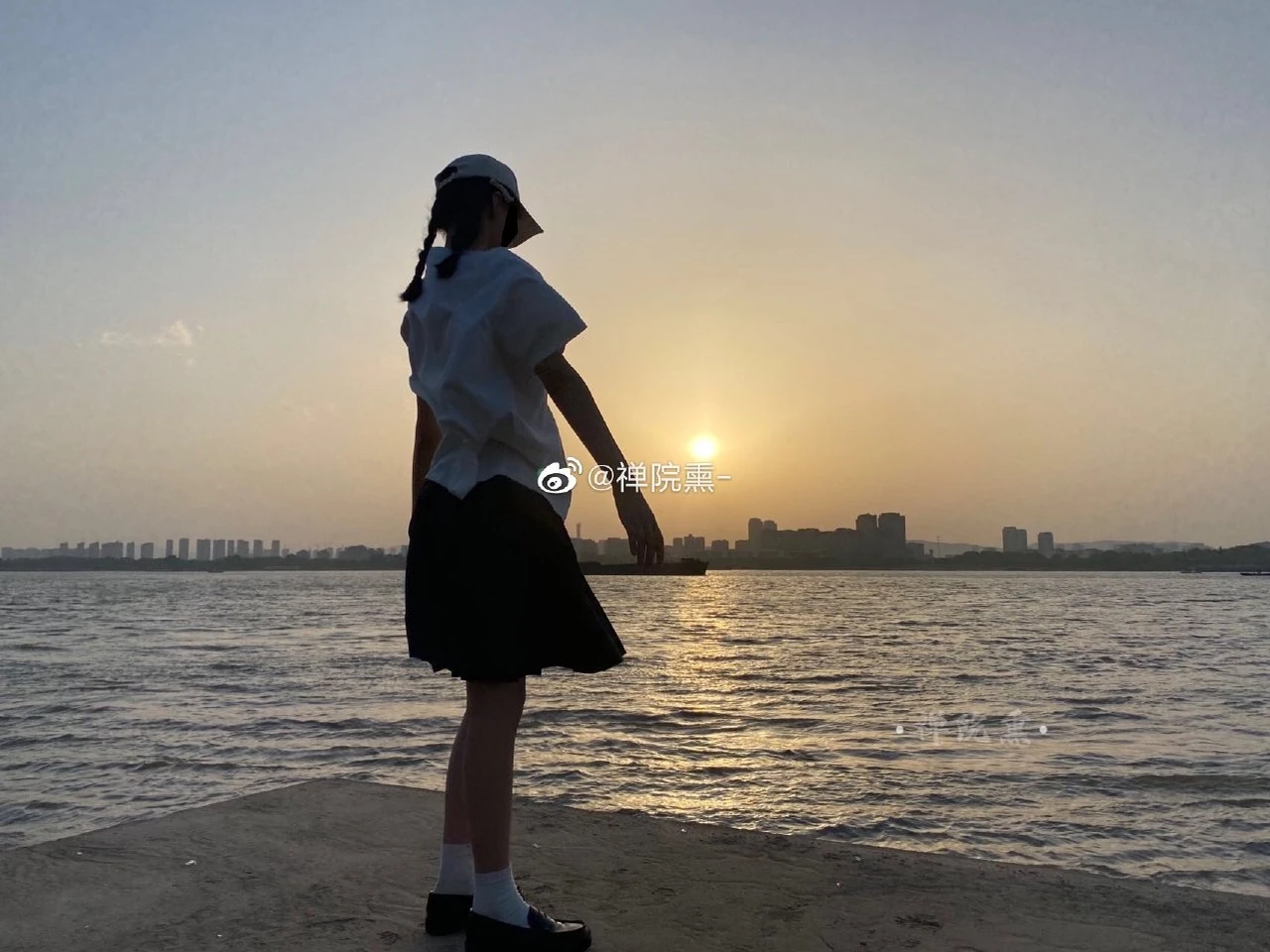 000 02 Shan-yuan-xun (Xun-zi) - Early Weibo (786 photos) - Shan Yuan Xun (禅院熏) - Xun Zi (熏仔) - Photo 138 of 786