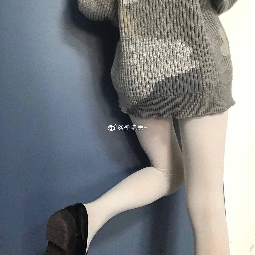 000 02 Shan-yuan-xun (Xun-zi) - Early Weibo (786 photos) - Shan Yuan Xun (禅院熏) - Xun Zi (熏仔) - Photo 183 of 786