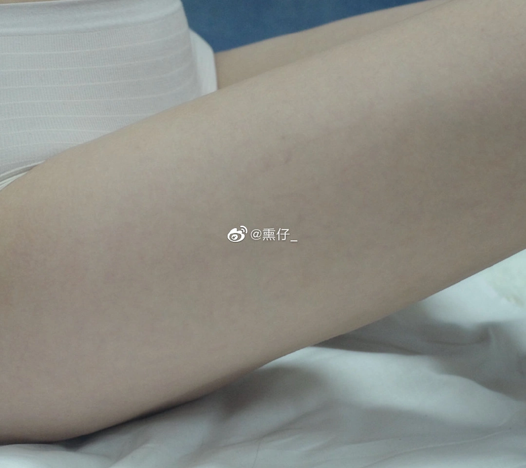 000 02 Shan-yuan-xun (Xun-zi) - Early Weibo (786 photos) - Shan Yuan Xun (禅院熏) - Xun Zi (熏仔) - Photo 369 of 786