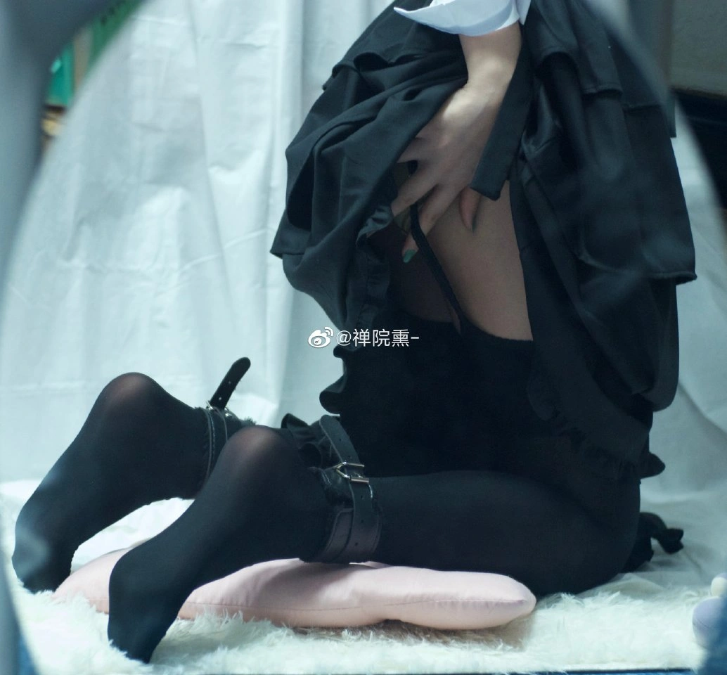 000 02 Shan-yuan-xun (Xun-zi) - Early Weibo (786 photos) - Shan Yuan Xun (禅院熏) - Xun Zi (熏仔) - Photo 399 of 786