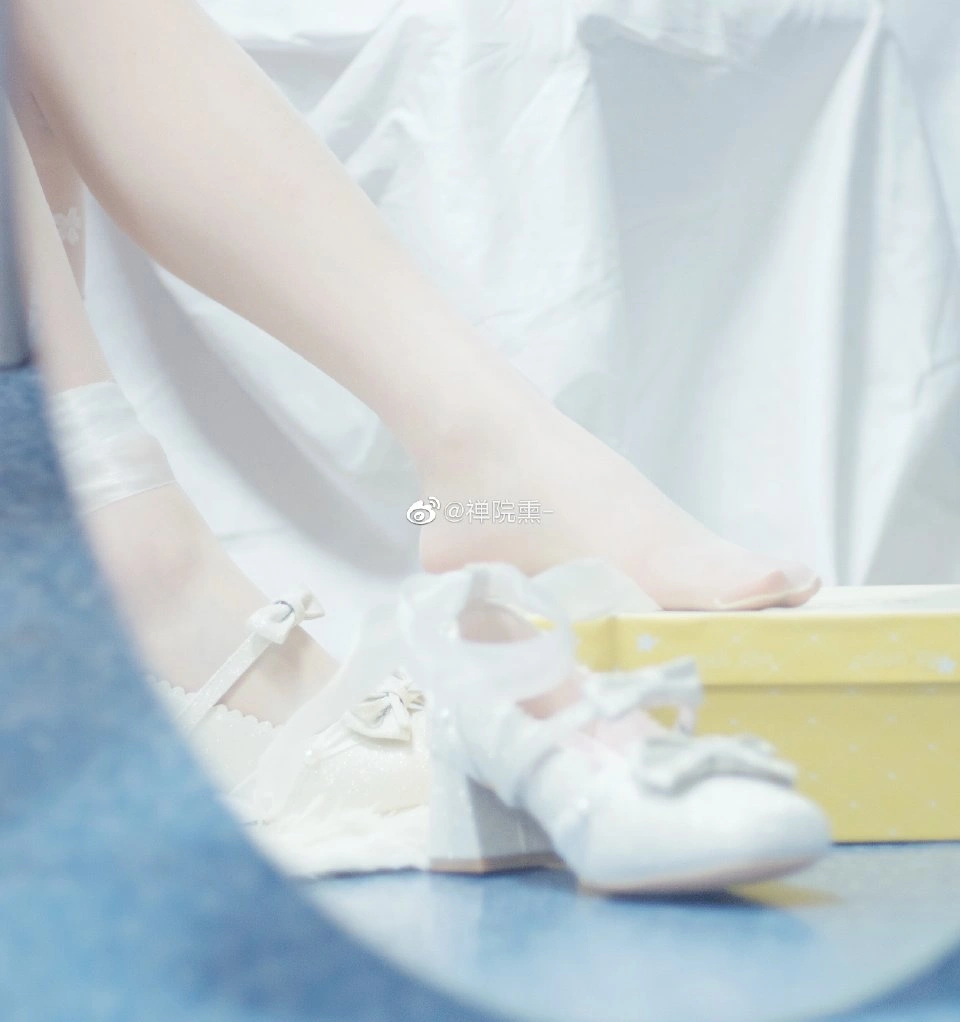 000 02 Shan-yuan-xun (Xun-zi) - Early Weibo (786 photos) - Shan Yuan Xun (禅院熏) - Xun Zi (熏仔) - Photo 620 of 786