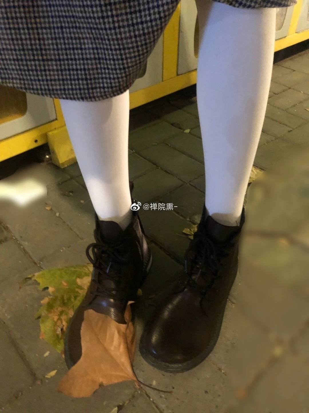 000 02 Shan-yuan-xun (Xun-zi) - Early Weibo (786 photos) - Shan Yuan Xun (禅院熏) - Xun Zi (熏仔) - Photo 649 of 786
