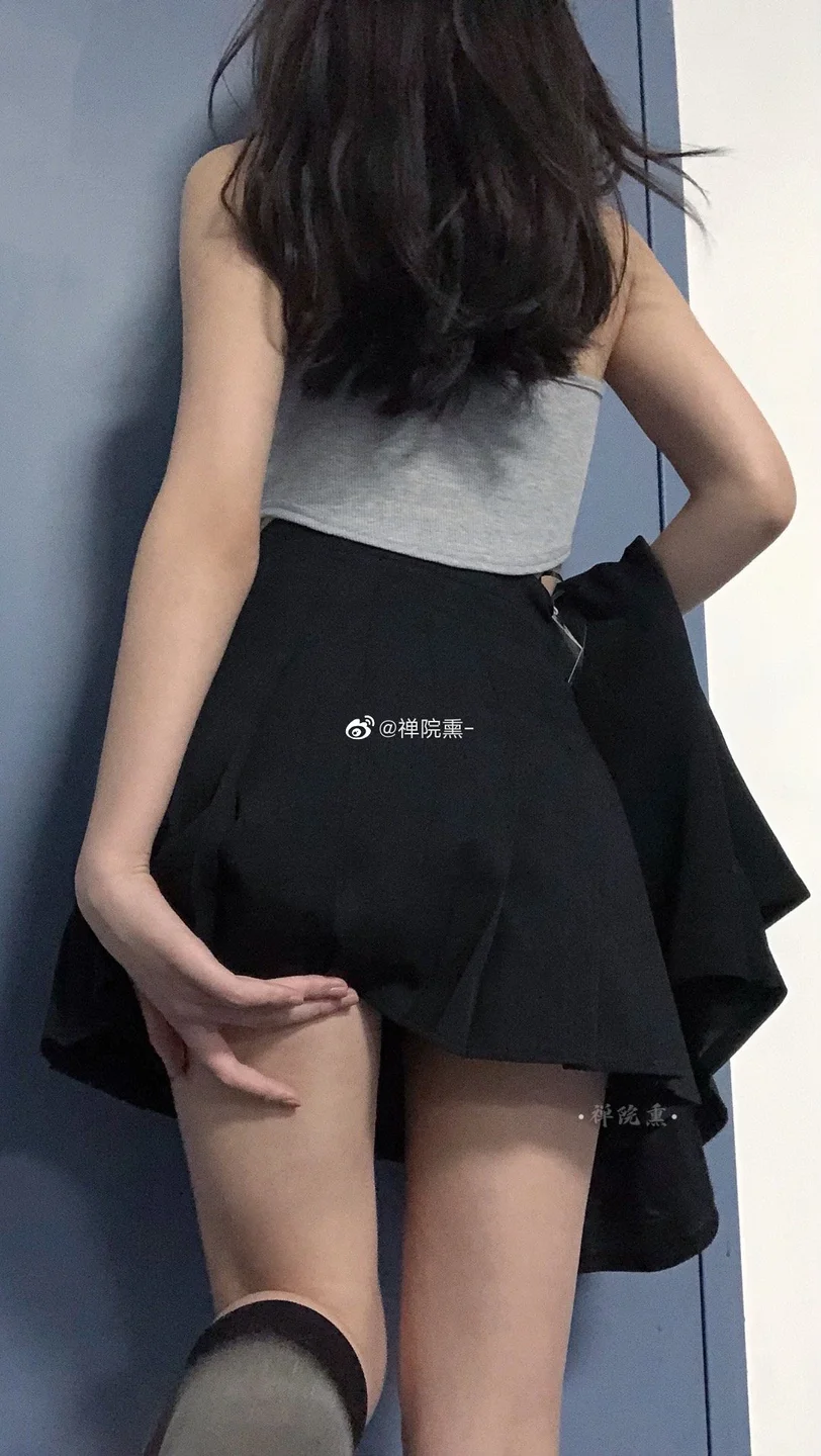000 02 Shan-yuan-xun (Xun-zi) - Early Weibo (786 photos) - Shan Yuan Xun (禅院熏) - Xun Zi (熏仔) - Photo 662 of 786