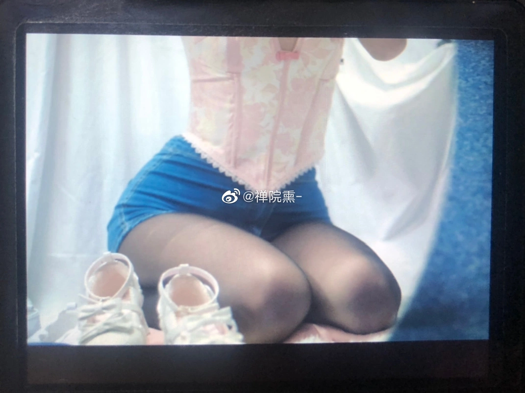 000 02 Shan-yuan-xun (Xun-zi) - Early Weibo (786 photos) - Shan Yuan Xun (禅院熏) - Xun Zi (熏仔) - Photo 736 of 786