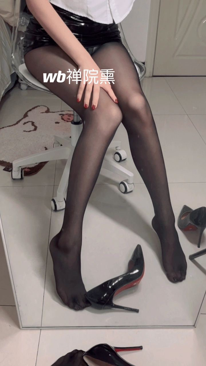 000 04 Shan Yuan Xun Xun Zi Early Weibo Miscellaneous Photos 1138P 4V 863 70 MB (536 photos) - Shan Yuan Xun (禅院熏) - Xun Zi (熏仔) - Photo 483 of 536