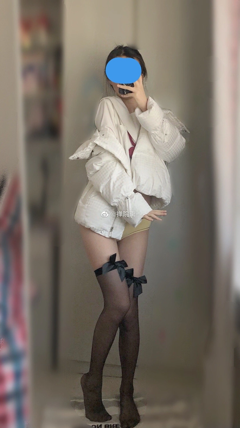 000 05 Shan Yuan Xun Xun Zi Early Weibo Scattered Photo Sets 493P 15V 589 28 MB (356 photos) - Shan Yuan Xun (禅院熏) - Xun Zi (熏仔) - Photo 129 of 356