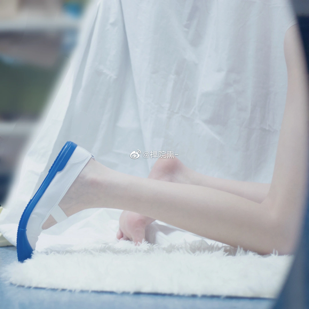 000 05 Shan Yuan Xun Xun Zi Early Weibo Scattered Photo Sets 493P 15V 589 28 MB (356 photos) - Shan Yuan Xun (禅院熏) - Xun Zi (熏仔) - Photo 143 of 356