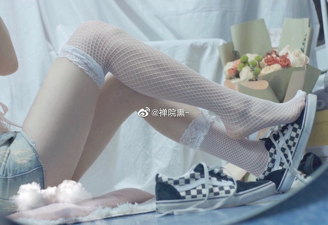 000 05 Shan Yuan Xun Xun Zi Early Weibo Scattered Photo Sets 493P 15V 589 28 MB (356 photos) - Shan Yuan Xun (禅院熏) - Xun Zi (熏仔) - Photo 303 of 356