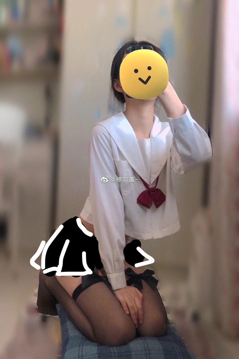 000 05 Shan Yuan Xun Xun Zi Early Weibo Scattered Photo Sets 493P 15V 589 28 MB (356 photos) - Shan Yuan Xun (禅院熏) - Xun Zi (熏仔) - Photo 338 of 356