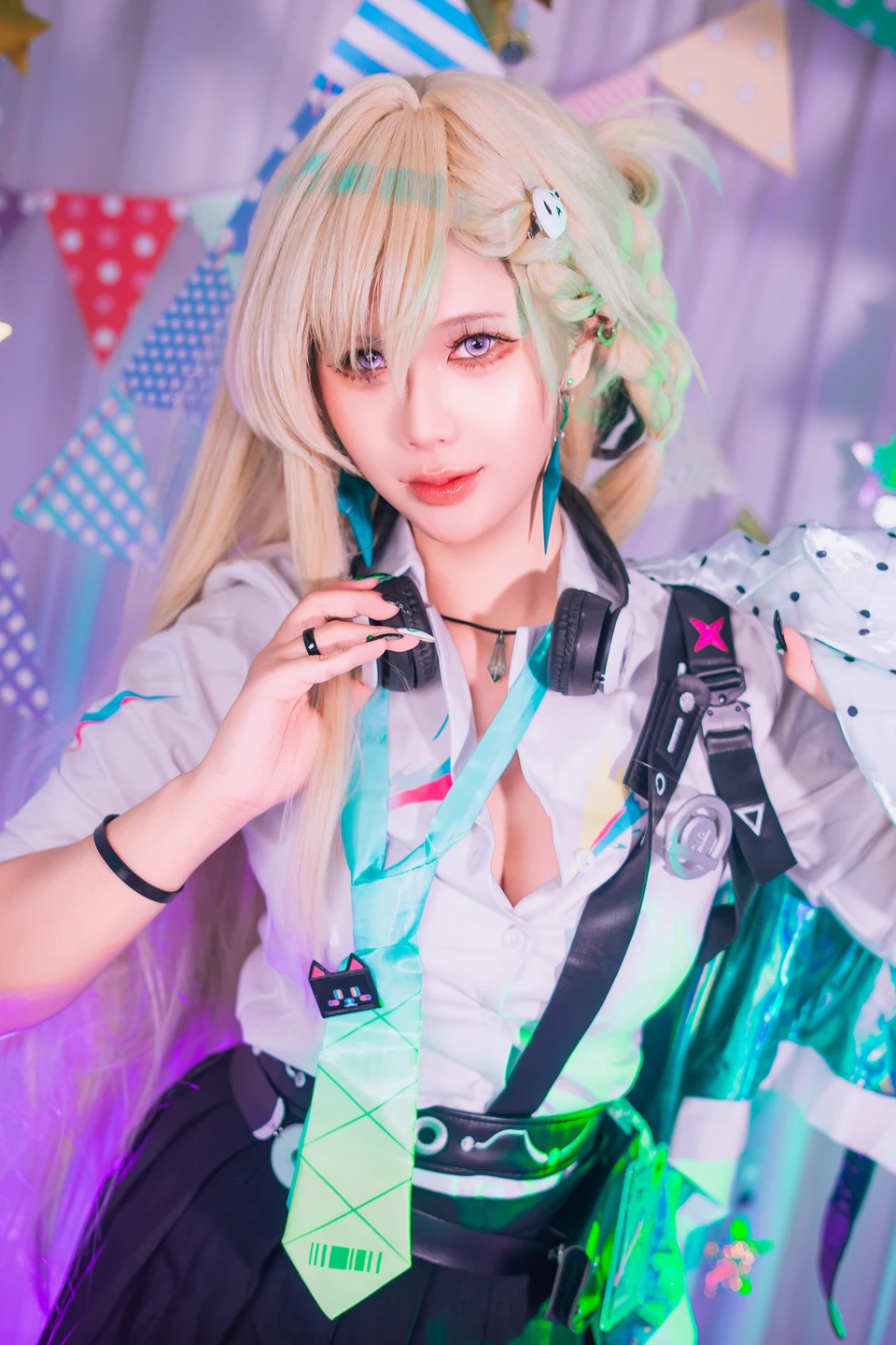 Pyon Lay - No.036 Lynae - Wuthering Waves [98P, (98 photos) - Pyon_lay (Pyon_Lay) - Photo 2 of 98