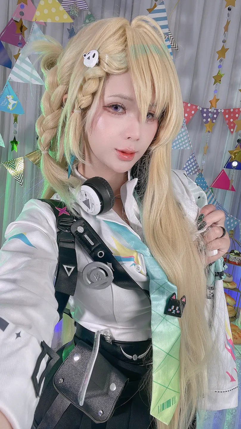 Pyon Lay - No.036 Lynae - Wuthering Waves [98P, (98 photos) - Pyon_lay (Pyon_Lay) - Photo 41 of 98
