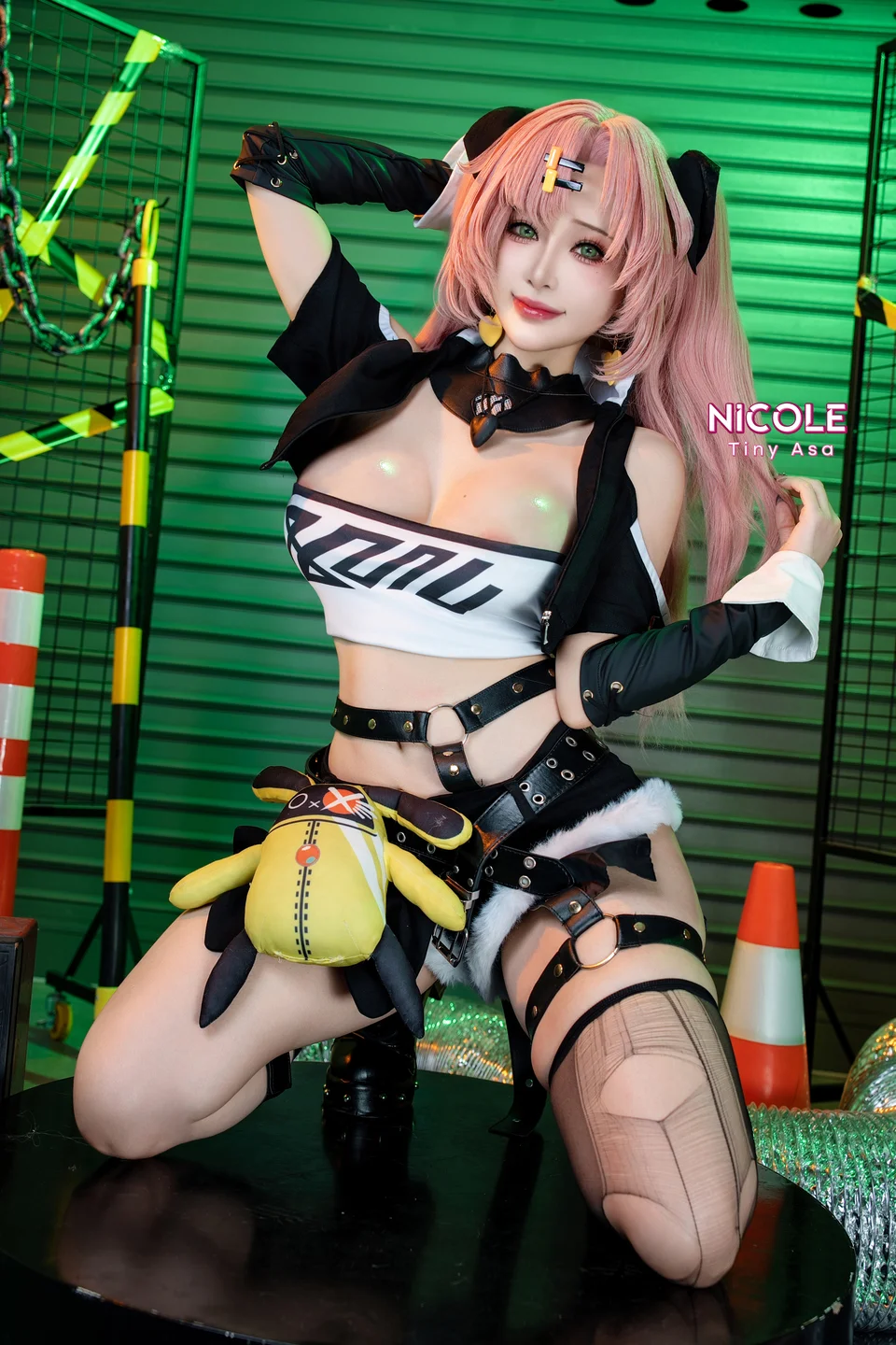 Tiny Asa - No.052 Nicole (Zenless Zone Zero) [30P, (38 photos) - Tiny_asa (Tiny_Asa) - Photo 6 of 38