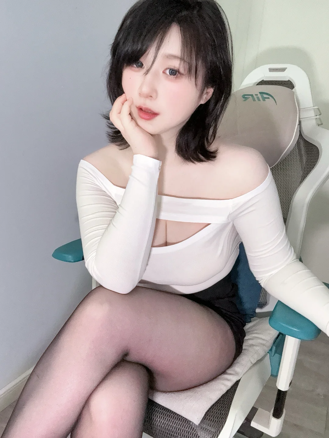 Zyra秋 - No.013 Mom's Skirt (47 photos) - Zyraqiu (Zyra秋) - Photo 26 of 47