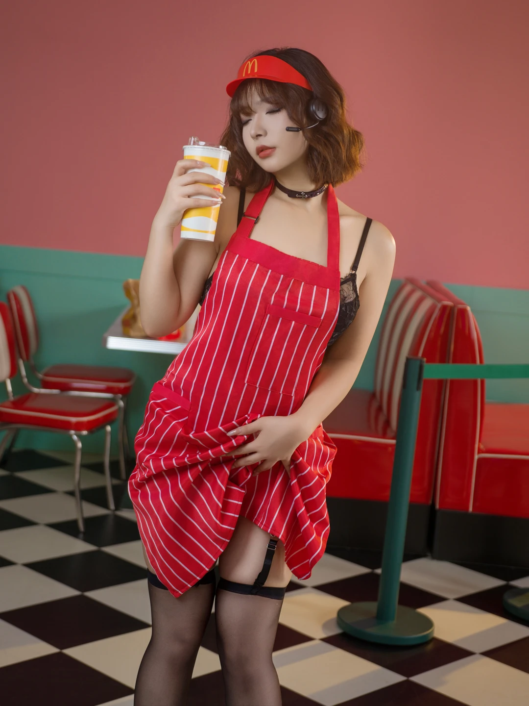 yuuhui玉汇 – No.035 McDonald's Female Waitress [149P / (149 photos) - Yuuhuiyu Hui (yuuhui玉汇) - Photo 9 of 149