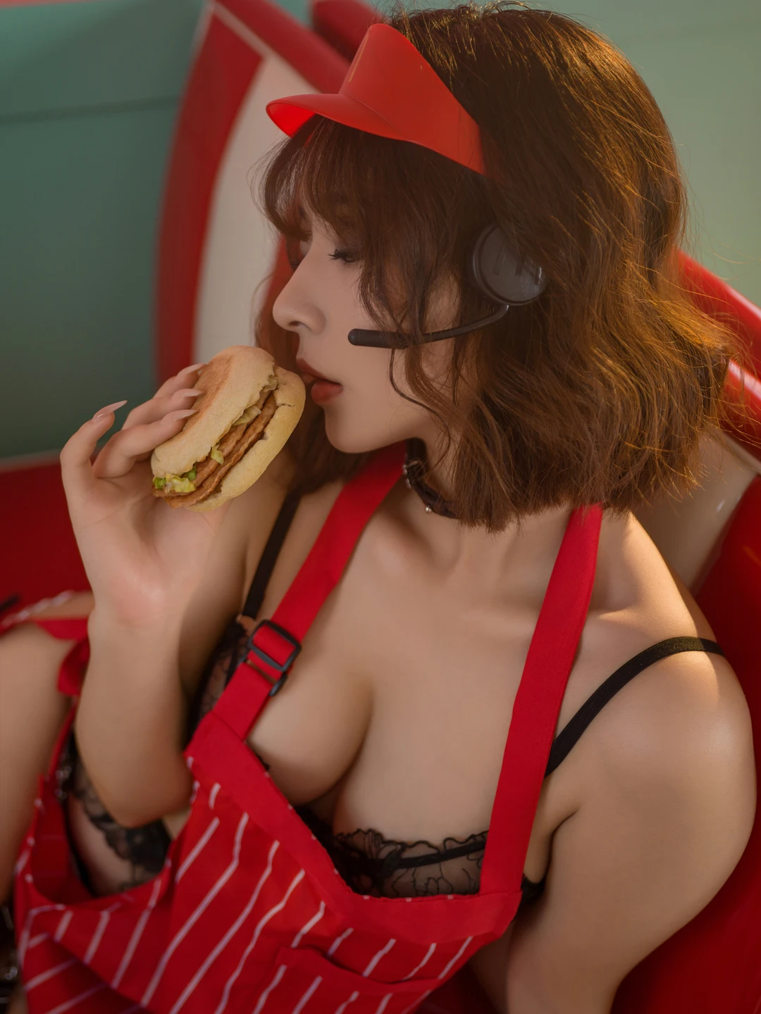 yuuhui玉汇 – No.035 McDonald's Female Waitress [149P / (149 photos) - Yuuhuiyu Hui (yuuhui玉汇) - Photo 89 of 149